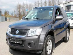 Grau Gebraucht 2012 Suzuki Grand Vitara Comfort SUV | 5.700 € (Superpreis)