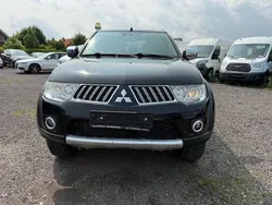 Schwarz Gebraucht 2014 Mitsubishi L200 Invite Abholung | 11.500 € (Fairer Preis)