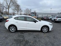 Arctic white cle Gebraucht 2015 Mazda 3 Prime-Line Limousine | 9.500 € (Fairer Preis)
