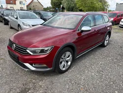 Rot Gebraucht 2015 VW Passat Alltrack Kombi | 10.900 € (Teuer)