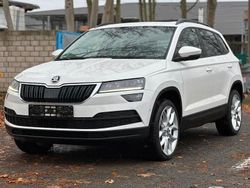 Weiß Gebraucht 2018 Skoda Karoq Style SUV | 17.500 € (Teuer)