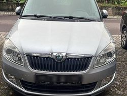 Gebraucht 2010 Skoda Fabia Kombi | 3.300 €