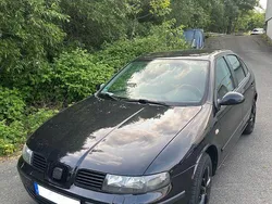 Schwarz Gebraucht 2006 Seat Leon Limousine | 2.300 € (Fairer Preis)
