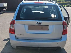 Gebraucht 2008 Kia Carens EX Van / Kleinbus | 2.100 € (Guter Preis)