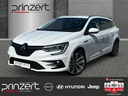Weiss "nacre" Gebraucht 2021 Renault Mégane IV Intens Limousine | 19.370 € (Etwas zu teuer)