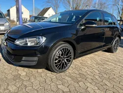 Schwarz Gebraucht 2016 VW Golf VII Trendline Limousine | 11.500 € (Fairer Preis)