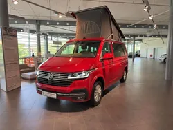 Kirschrot Gebraucht 2023 VW T6.1 California Van | 64.770 € (Etwas zu teuer)