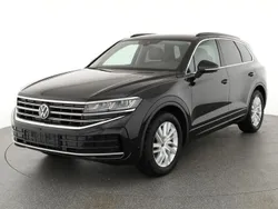 Grenadil schwarz metallic Neu 2025 VW Touareg Elegance SUV | 70.445 € (Superpreis)