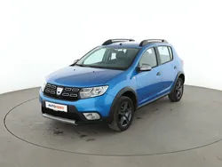 Blau Gebraucht 2017 Dacia Sandero Celebration Kleinwagen | 8.570 € (Fairer Preis)