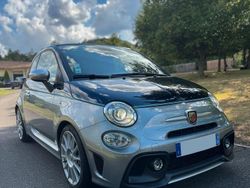 Blau Gebraucht 2018 Abarth 695C Cabrio | 28.900 € (Fairer Preis)