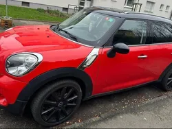 Rot Gebraucht 2010 Mini Countryman SUV | 13.500 €