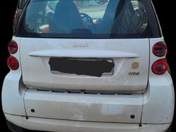 Weiß Gebraucht 2011 Smart ForTwo Coupé Coupé | 3.000 € (Guter Preis)