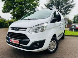 Weiß Gebraucht 2017 Ford Transit Custom Van / Kleinbus | 8.999 € (Superpreis)