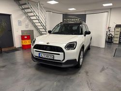Weiß Gebraucht 2024 Mini Countryman Classic SUV | 31.990 € (Superpreis)