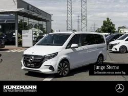 Arktikweiss Gebraucht 2024 Mercedes EQV300 Van / Kleinbus | 50.950 € (Fairer Preis)