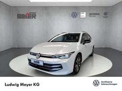 Oryxweiß perlmutteffekt Gebraucht 2024 VW Golf VIII Goal Kombi | 31.390 € (Superpreis)