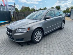 Grau Gebraucht 2008 Volvo V50 Momentum Kombi | 3.900 € (Etwas zu teuer)