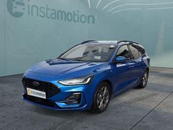 Blau Gebraucht 2023 Ford Focus Kombi | 22.649 € (Fairer Preis)