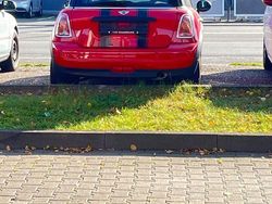 Rot Gebraucht 2009 Mini ONE Kleinwagen | 3.800 € (Fairer Preis)