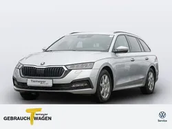 Silber Gebraucht 2023 Skoda Octavia Clever Kombi | 28.460 € (Guter Preis)