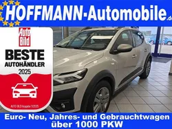 Silbermet. (metallic) Gebraucht 2023 Dacia Sandero Stepway Kleinwagen | 14.900 € (Guter Preis)