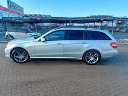 Silber Gebraucht 2013 Mercedes E220 Kombi | 6.700 € (Superpreis)