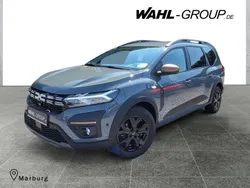 Grau Gebraucht 2024 Dacia Jogger Extreme Van / Kleinbus | 19.990 € (Fairer Preis)