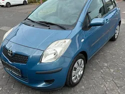 Blau Gebraucht 2006 Toyota Yaris Kleinwagen | 3.000 € (Fairer Preis)