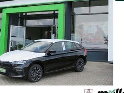 Schwarz (schwarzmagic perleffekt) Neu 2025 Skoda Scala Tour Kleinwagen | 37.439 €