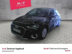 Mythosschwarz metallic Gebraucht 2024 Audi A3 Sportback Advanced Plus Limousine | 27.980 € (Guter Preis)