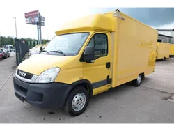 Gelb Gebraucht 2011 Iveco Daily Van | 7.378 € (Guter Preis)