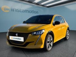 Gelb Gebraucht 2022 Peugeot e-208 GTi Kleinwagen | 20.449 € (Fairer Preis)