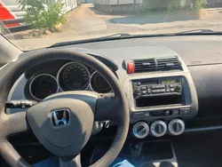 Silber Gebraucht 2005 Honda Jazz Kleinwagen | 1.800 € (Guter Preis)