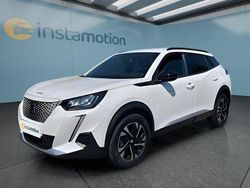 Weiß Gebraucht 2022 Peugeot e-2008 SUV | 27.799 €