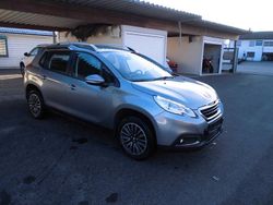 Grau Gebraucht 2016 Peugeot 2008 Active SUV | 6.200 € (Guter Preis)