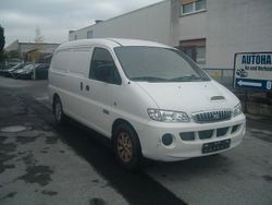 Weiß Gebraucht 2006 Hyundai H-1 Van | 1.599 €