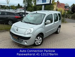Grau Gebraucht 2011 Renault Kangoo Happy Family Van / Kleinbus | 5.899 € (Fairer Preis)