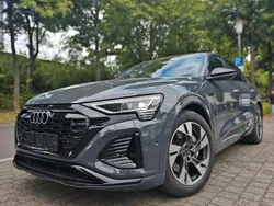 Magnetgrau Gebraucht 2023 Audi Q8 e-tron Sport SUV | 49.444 € (Guter Preis)