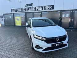 Weiß Gebraucht 2021 Dacia Sandero Essentiel Kleinwagen | 9.700 € (Guter Preis)
