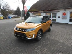 Gelb Neu 2024 Suzuki Vitara Comfort SUV | 25.790 € (Guter Preis)