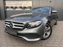 Grau Gebraucht 2018 Mercedes E220 Limousine | 26.800 € (Guter Preis)