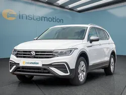 Weiß Gebraucht 2024 VW Tiguan SUV | 31.999 € (Guter Preis)