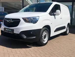 Gebraucht 2021 Opel Combo Edition Van / Kleinbus | 19.933 € (Etwas zu teuer)