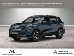 Blau Gebraucht 2024 VW Tiguan Life SUV | 39.455 € (Fairer Preis)