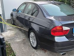 Grau Gebraucht 2008 BMW 320 Limousine | 3.900 € (Guter Preis)