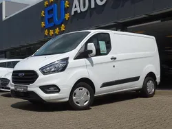 Weiß Gebraucht 2022 Ford Transit Custom Trend | 25.210 € (Etwas zu teuer)