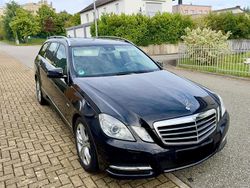 Schwarz Gebraucht 2011 Mercedes E220 Avantgarde Kombi | 8.300 € (Guter Preis)