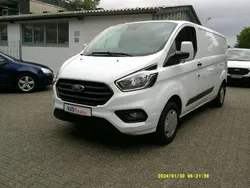 Frostweiß Gebraucht 2023 Ford Transit Custom Trend Van / Kleinbus | 26.950 € (Guter Preis)