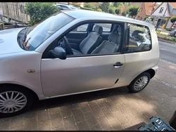 Silber Gebraucht 2001 Seat Arosa Kleinwagen | 1.000 € (Fairer Preis)