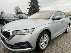 Silber Gebraucht 2022 Skoda Octavia Style Limousine | 16.490 € (Fairer Preis)